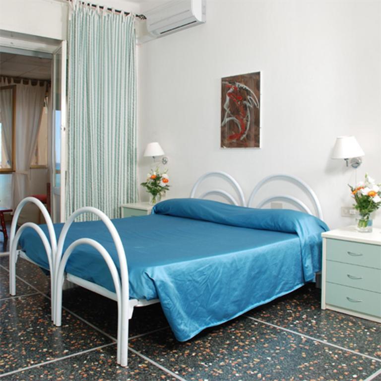 Hotel Giardino Al Mare Sestri Levante Rum bild