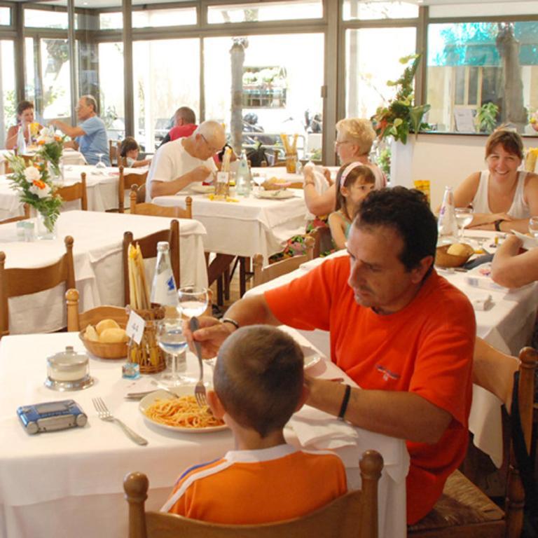 Hotel Giardino Al Mare Sestri Levante Exteriör bild